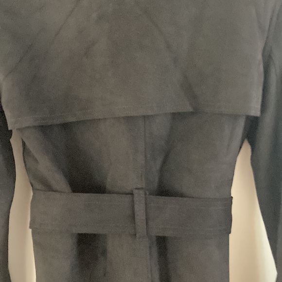 Tahari Trench Coat - Picture 5 of 7